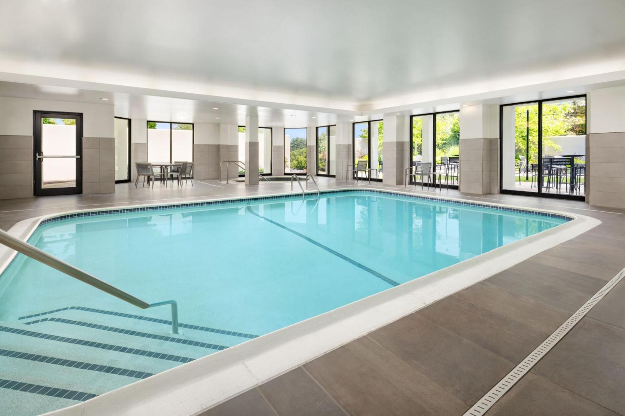 Courtyard By Marriott Concord Hotel Eksteriør billede
